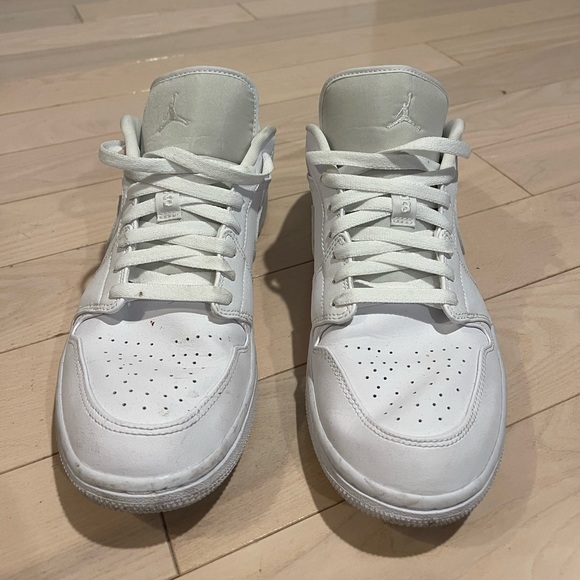 Air Jordan 1 Low - Picture 4 of 4